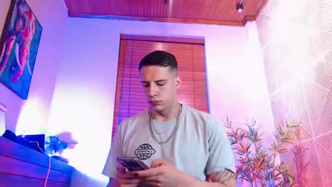 Dustin Sonne online show from February 16, 3:46 am