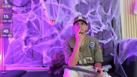 dustinandjordan online show from October 7, 3:47 am