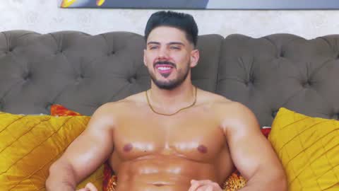 Dustin online show from April 6, 4:46 am