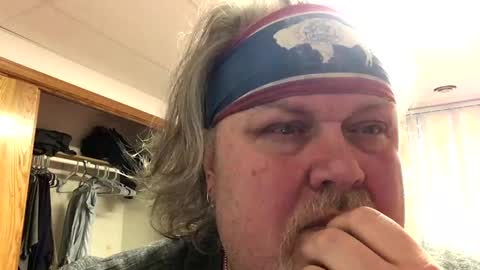 Dusty online show from December 10, 10:37 pm