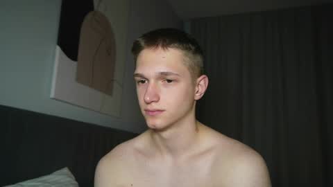 Dustyn online show from January 28, 1:05 pm