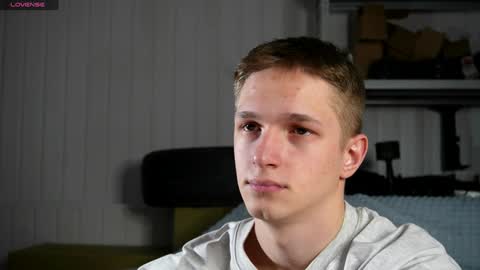 Dustyn online show from February 6, 2:26 pm