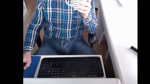 dutchpornking2 online show from February 22, 8:40 am