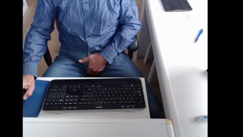 dutchpornking2 online show from September 30, 7:35 am