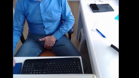 dutchpornking2 online show from October 30, 9:44 am