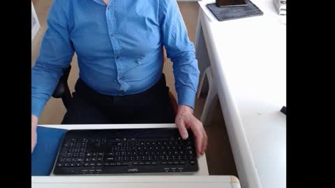 dutchpornking2 online show from February 7, 8:51 am