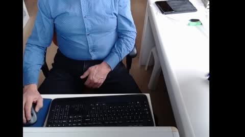 dutchpornking2 online show from February 20, 9:21 am