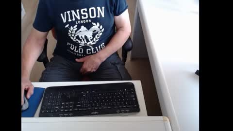 dutchpornking2 online show from July 15, 7:02 am