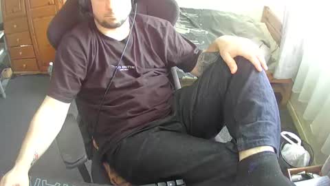 Snapshot of duza_pala_kam9 chatting on June 13, 10:46 am duza_pala_kam9 online show from June 13, 10:46 am