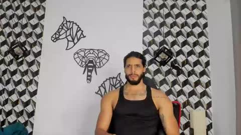 Snapshot of dwaynehoff chatting on February 10, 3:57 am DWAYNIE online show from February 10, 3:57 am