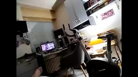 Snapshot of dwizziz chatting on September 26, 1:31 am Ivan online show from September 26, 1:31 am