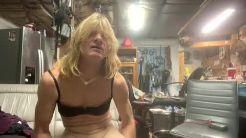 dwr127 online show from March 15, 4:02 pm