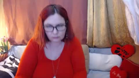 Snapshot of dyannelovee chatting on May 18, 2:12 pm Dyanne online show from May 18, 2:12 pm