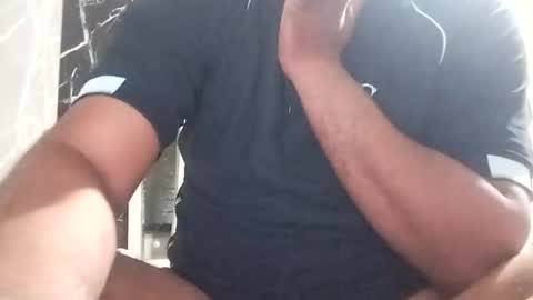 Rockhandsome online show from April 8, 5:13 pm