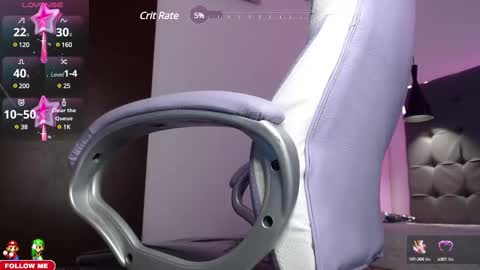 dyla_n18_ online show from February 13, 2:23 am