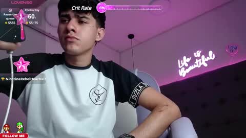 dyla_n18_ online show from February 19, 3:28 am