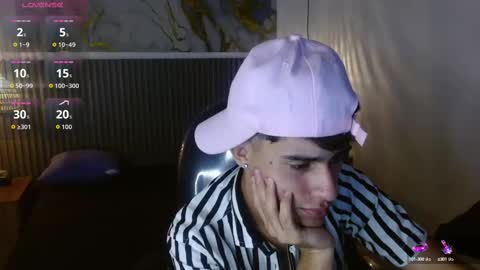 dyla_n18_ online show from September 11, 10:21 pm