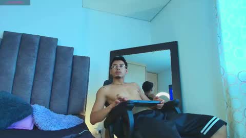 Snapshot of dylan_beltran chatting on September 8, 6:40 pm BELTRAN online show from September 8, 6:40 pm