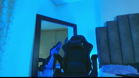 Snapshot of dylan_beltran chatting on September 12, 6:57 am BELTRAN online show from September 12, 6:57 am