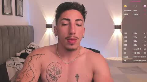 Bryan model independient online show from December 25, 10:37 pm