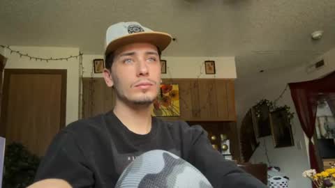 Dylan Daniel 7.8 online show from September 9, 7:02 pm