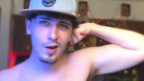 Dylan Daniel 7.8 online show from October 2, 7:43 pm