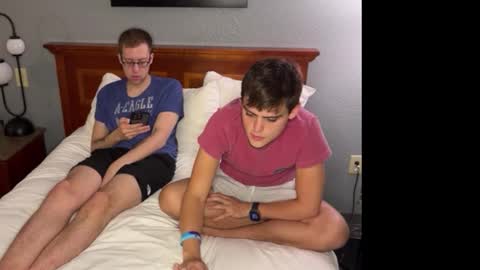 dylanfruits online show from October 2, 2:07 am