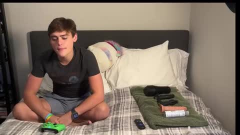 dylanfruits online show from October 23, 4:28 pm