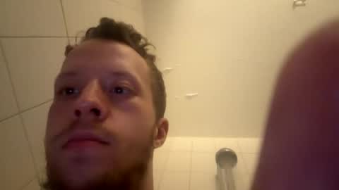 Snapshot of dylanpater4 chatting on April 25, 10:29 pm dylanpater4 online show from April 25, 10:29 pm