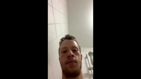 Snapshot of dylanpater4 chatting on April 26, 4:37 pm dylanpater4 online show from April 26, 4:37 pm
