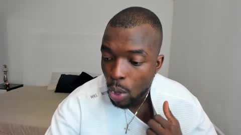 Dylan Taylor online show from March 12, 3:02 am