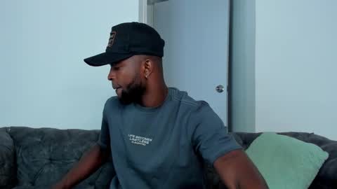 Dylan Taylor online show from September 26, 4:05 am