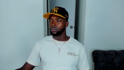 Dylan Taylor online show from October 1, 3:56 am