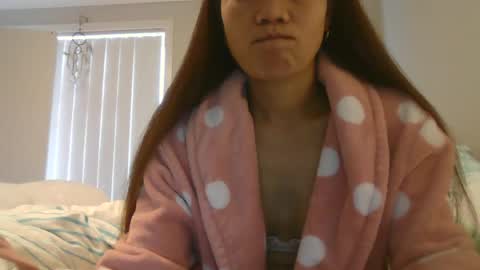 Snapshot of dylene1986 chatting on July 12, 12:12 am dylene1986 online show from July 12, 12:12 am
