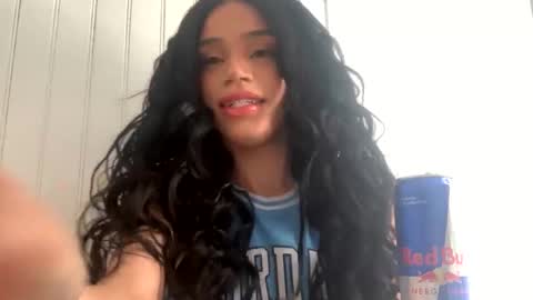 Snapshot of dynasty313 chatting on December 22, 6:04 pm Dynasty online show from December 22, 6:04 pm