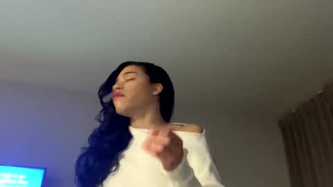 Snapshot of dynasty313 chatting on January 8, 4:34 am Dynasty online show from January 8, 4:34 am