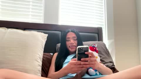 Snapshot of dynasty313 chatting on October 6, 5:32 pm Dynasty online show from October 6, 5:32 pm