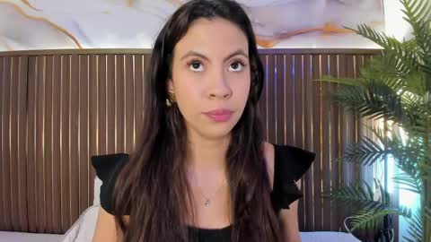 Call me Sofia online show from April 15, 6:15 pm