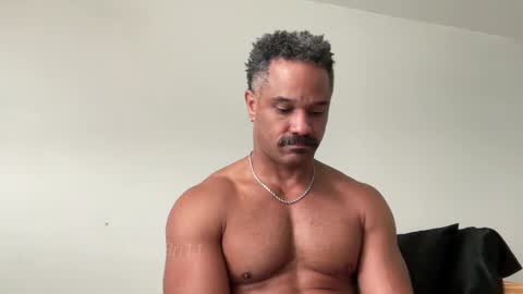 Snapshot of e13ven11 chatting on September 15, 4:29 pm Formally known as Virus of Life online show from September 15, 4:29 pm