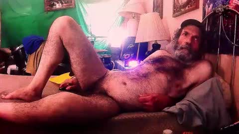 Snapshot of e2727 chatting on September 18, 5:37 pm Italian Franky online show from September 18, 5:37 pm