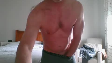 Snapshot of e3smith chatting on March 2, 3:27 pm e3smith online show from March 2, 3:27 pm