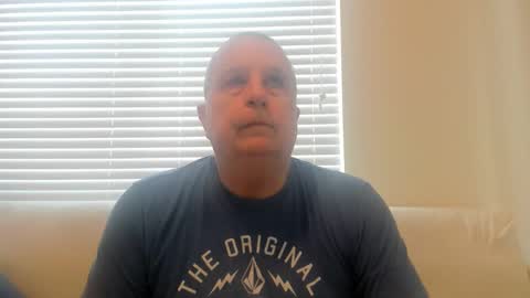 Snapshot of e_rectiom chatting on March 22, 9:51 pm Mr Wonderful online show from March 22, 9:51 pm