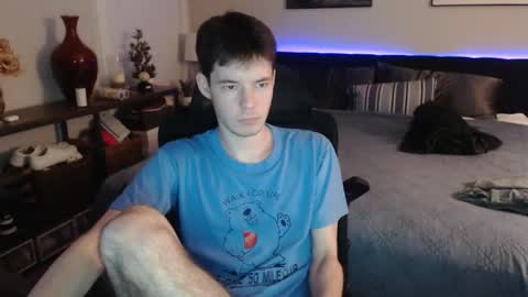 Alex online show from March 24, 1:32 am