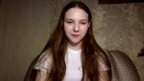 Yuni online show from April 7, 4:40 pm