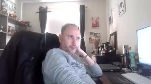 eastmidssoul online show from April 29, 7:34 am