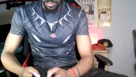 TWITTER   INSTAGRAM    easybreezy20   ONLINE 1230 AM TO 7AM online show from November 24, 6:35 am