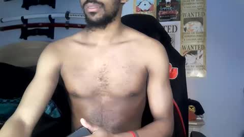 TWITTER   INSTAGRAM    easybreezy20   ONLINE 1230 AM TO 7AM online show from December 5, 7:50 am