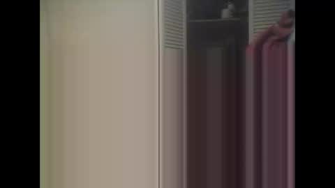 Snapshot of easye4015 chatting on January 18, 8:34 pm Easye online show from January 18, 8:34 pm