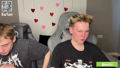 Snapshot of eaton_ chatting on March 12, 10:43 am eaton_ online show from March 12, 10:43 am