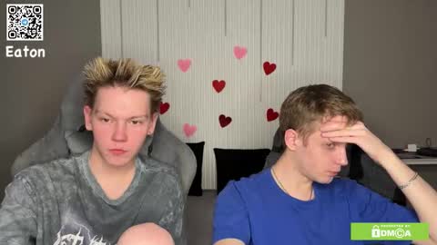 Snapshot of eaton_ chatting on March 16, 12:53 pm eaton_ online show from March 16, 12:53 pm